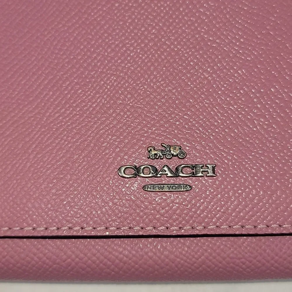 Coach Outlet Pink‎ Pebbled Leather Women's Wristlet